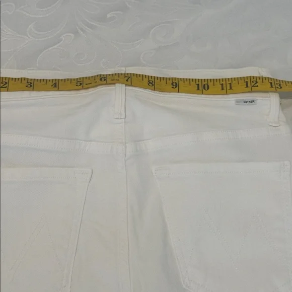 Mother Hi-Waist Capri Jeans. Ladies 26 - Picture 12 of 16